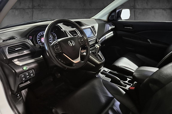 Honda CR-V 15 of 30