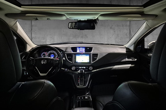 Honda CR-V 13 of 30