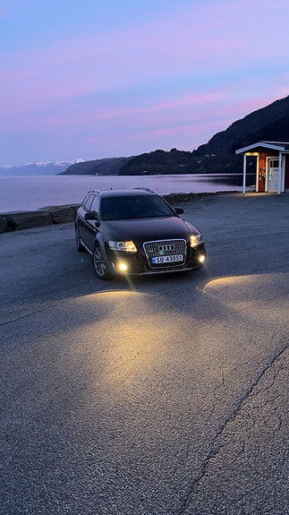 Audi A6 allroad 2 of 22