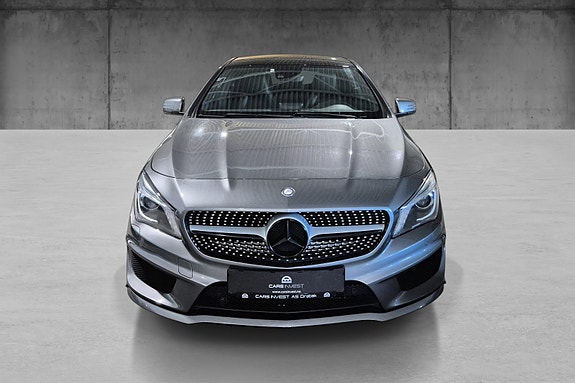 Mercedes-Benz CLA250 10 of 23