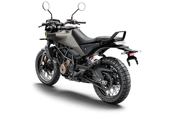 Husqvarna Svartpilen 401 1. service/Quickshift/45hk/Nav/WP/ByBre 23 of 30