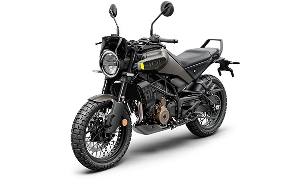 Husqvarna Svartpilen 401 1. service/Quickshift/45hk/Nav/WP/ByBre 22 of 30