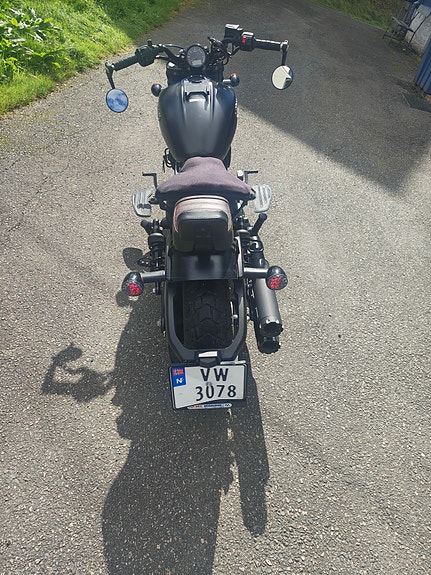 INDIAN Scout Bobber 5 of 6