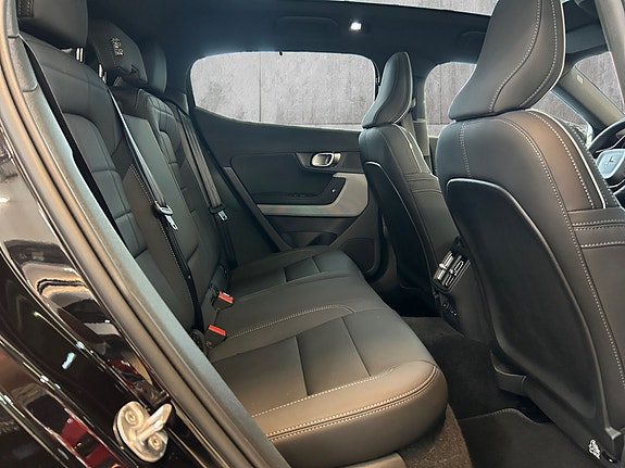 Polestar 2 16 of 30