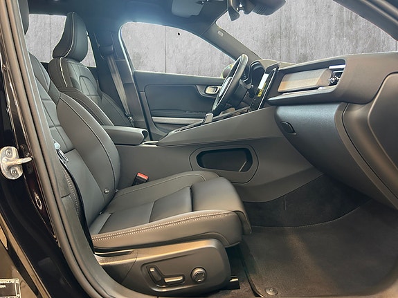 Polestar 2 17 of 30