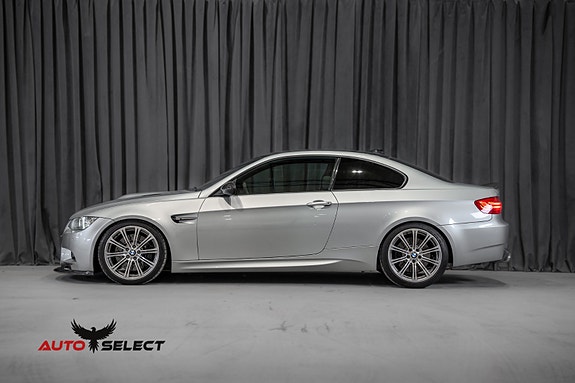BMW M3 8 of 30