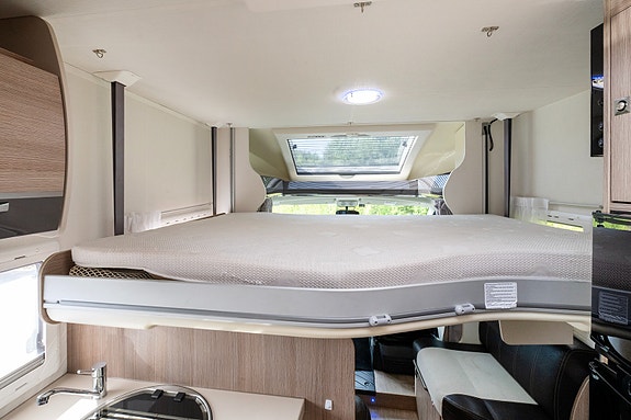 Challenger 377 Genesis 29 of 30