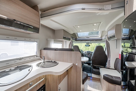 Challenger 377 Genesis 20 of 30