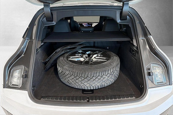 BMW iX 9 of 29