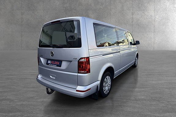 Volkswagen Caravelle 2 of 16