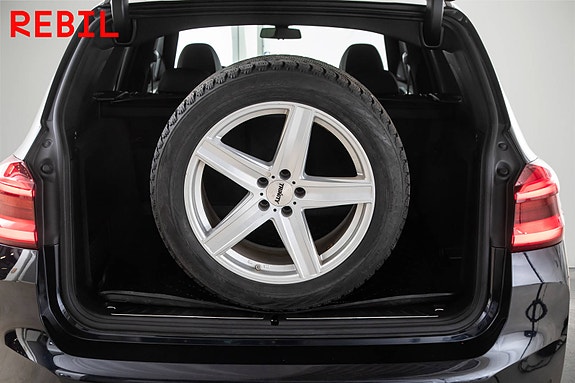 BMW iX3 27 of 29