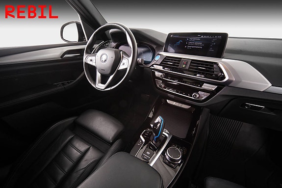 BMW iX3 14 of 29
