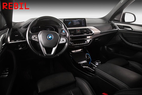 BMW iX3 9 of 29