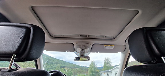 Mercedes-Benz ML280 30 of 30