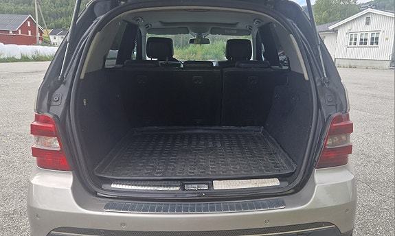 Mercedes-Benz ML280 18 of 30