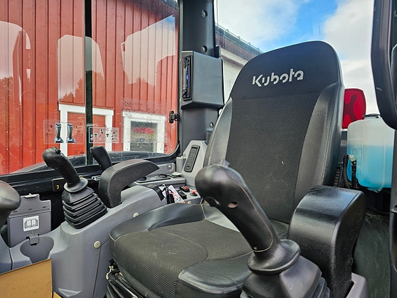 Kubota U48-4 6 of 12