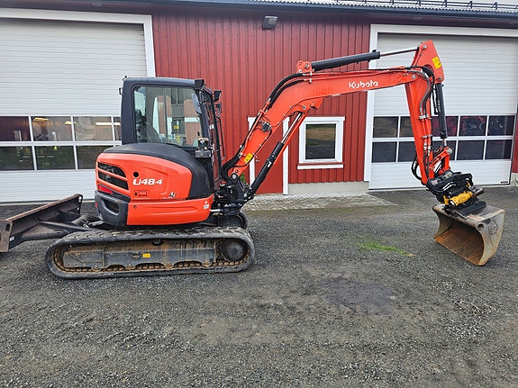 Kubota U48-4 4 of 12