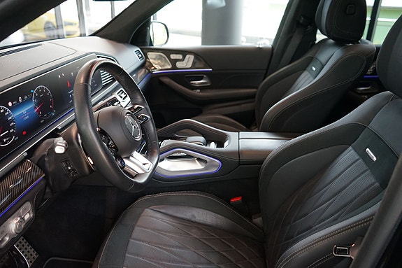 Mercedes-Benz GLS63 10 of 15
