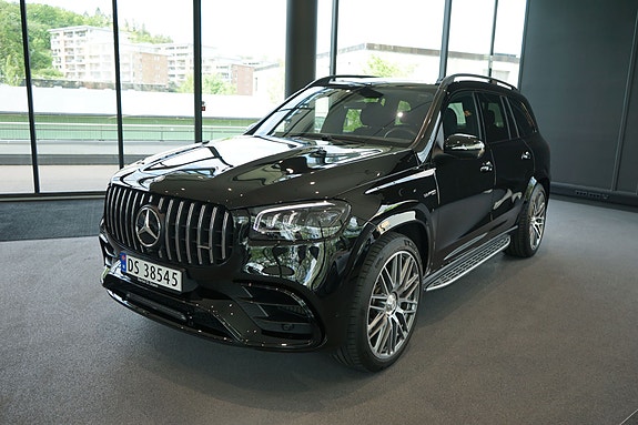 Mercedes-Benz GLS63 4 of 15