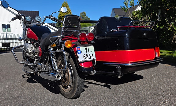 Moto Guzzi California 1100 11 of 25