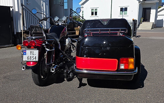 Moto Guzzi California 1100 12 of 25