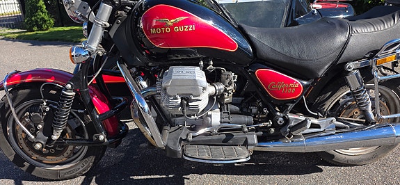Moto Guzzi California 1100 9 of 25
