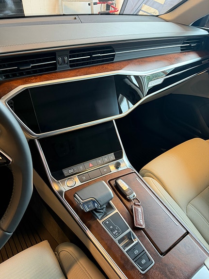 Audi A7 14 of 17