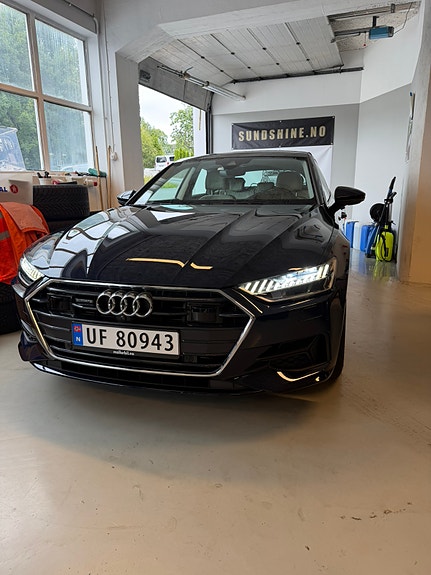 Audi A7 9 of 17