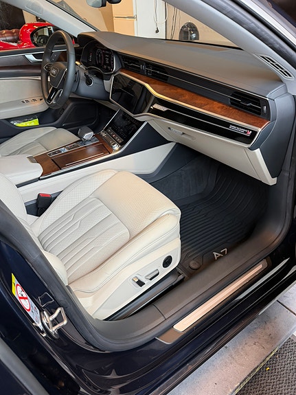 Audi A7 16 of 17
