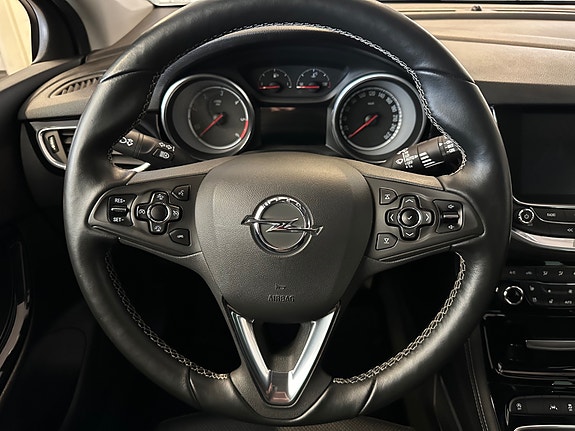 Opel Astra 13 of 30