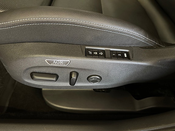 Opel Astra 9 of 30