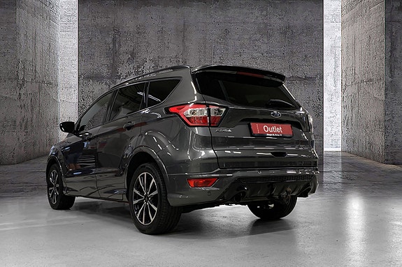 Ford Kuga 2 of 14