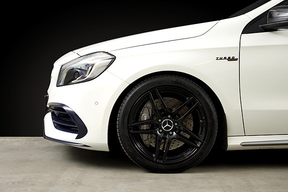 Mercedes-Benz A45 4 of 26