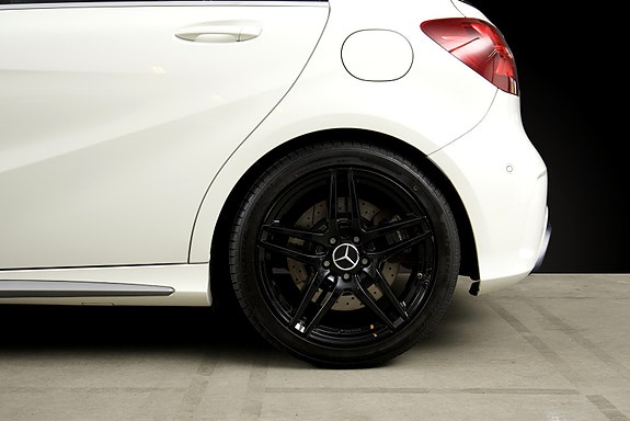 Mercedes-Benz A45 6 of 26
