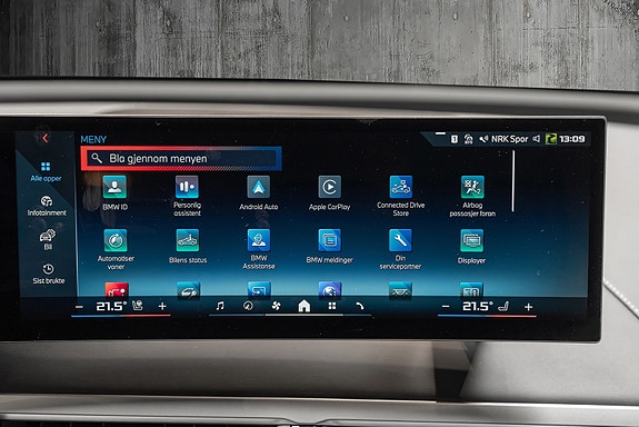 BMW iX 30 of 30