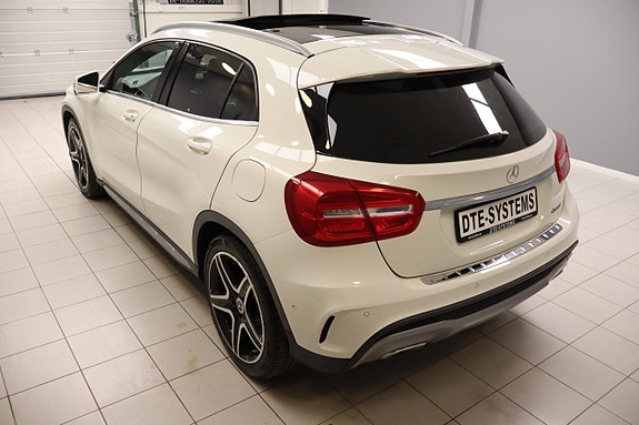 Mercedes-Benz GLA200 d 20 of 30