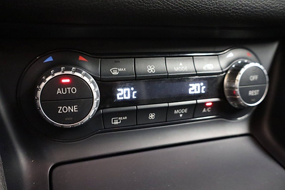Mercedes-Benz GLA200 d 10 of 30
