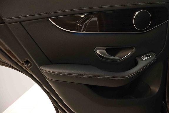 Mercedes-Benz GLC220 d 21 of 30
