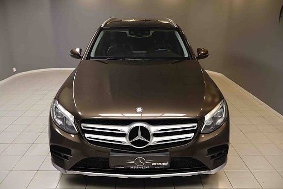 Mercedes-Benz GLC220 d 14 of 30