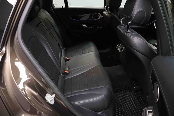 Mercedes-Benz GLC220 d 23 of 30