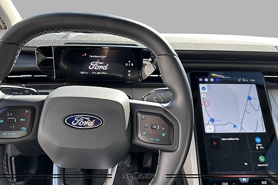 Ford Explorer 6 of 7