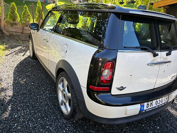MINI Clubman Cooper D 3 of 13