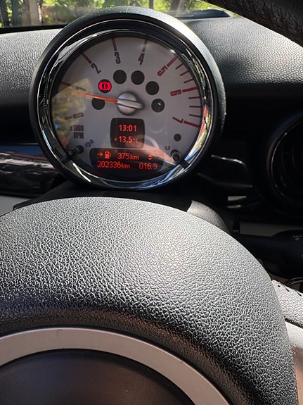 MINI Clubman Cooper D 10 of 13