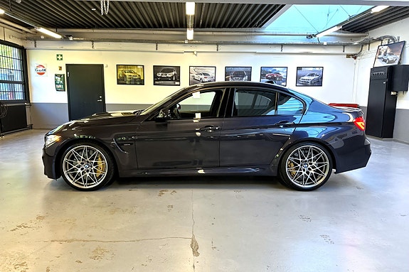 BMW M3 2 of 30
