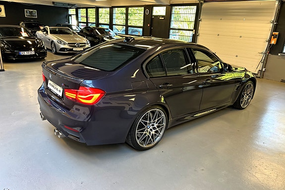 BMW M3 5 of 30