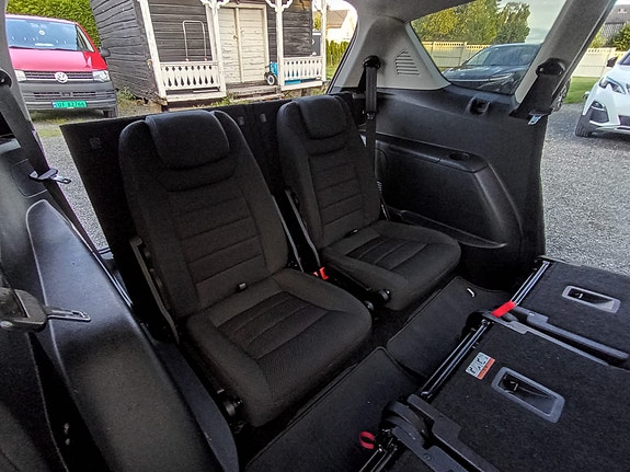 Ford S-MAX 19 of 30