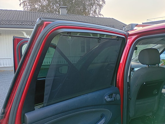 Ford S-MAX 14 of 30