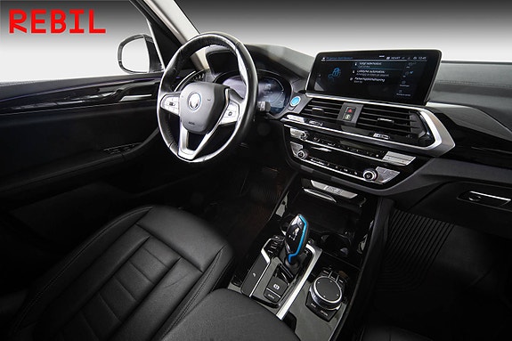 BMW iX3 14 of 29