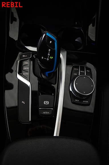 BMW iX3 22 of 29
