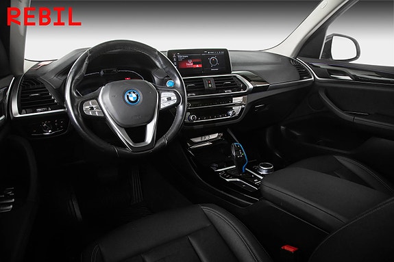 BMW iX3 9 of 29